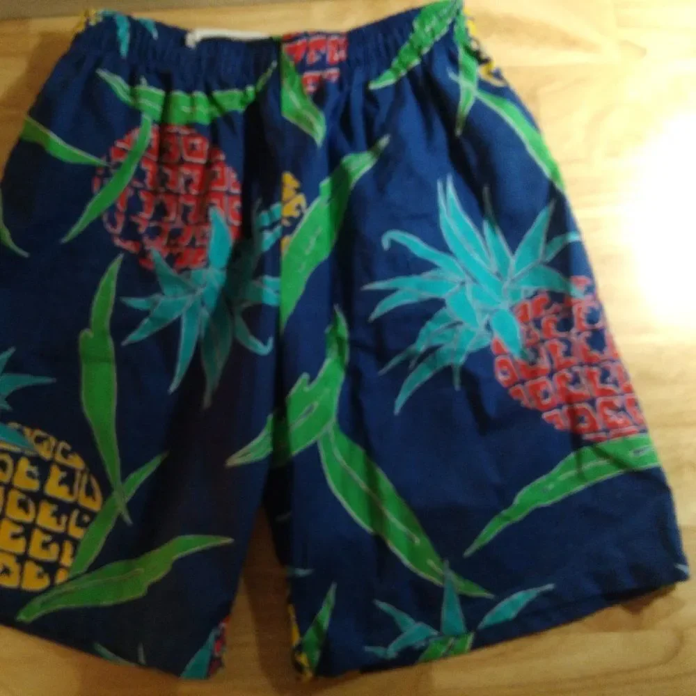 Vintage pineapple pattern